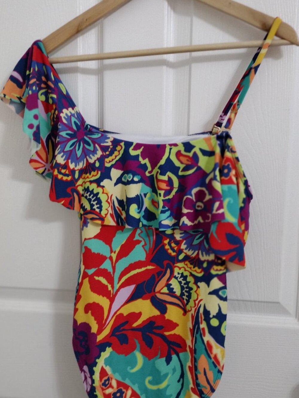 Tahari One Shoulder Ruffle Swimsuit Multicolor Print Size Small - Picture 5 of 7